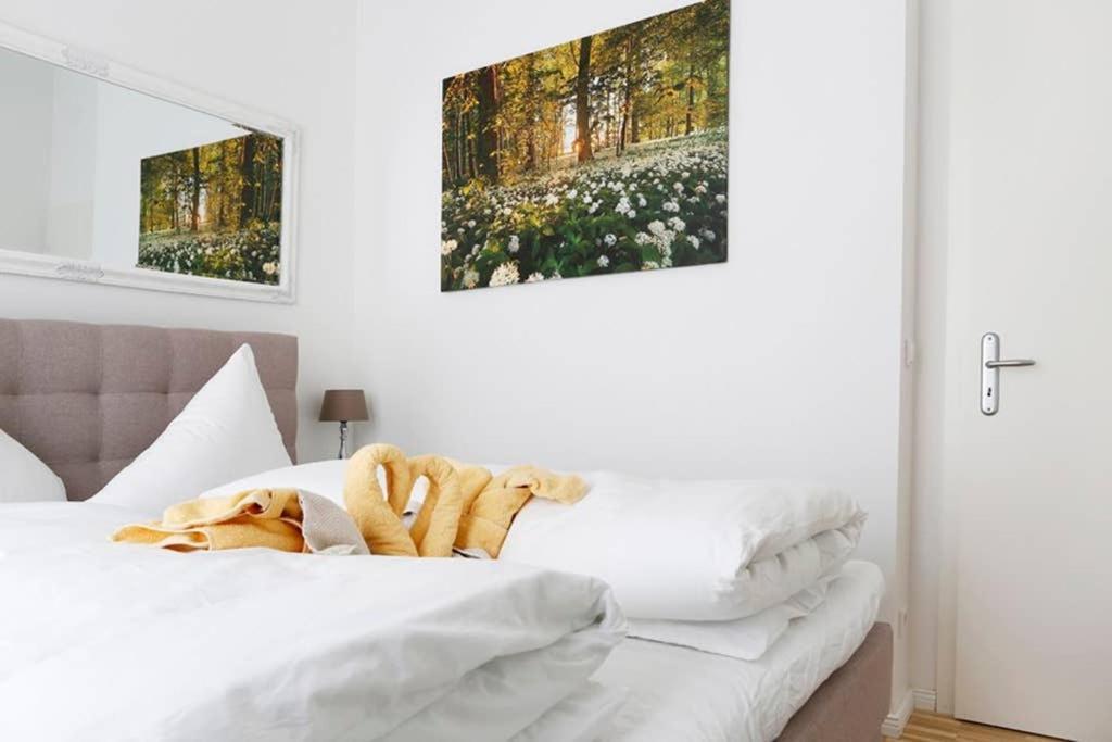 Sc 06 By Rockchair Apartments L Superhost Status L 4 Bedrooms Boxspringbeds 2 Bathrooms Balcony Elevator - Cozy Family & Business Flair Welcomes You! Berlin Eksteriør bilde